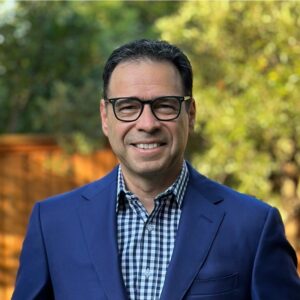 Joe Flores